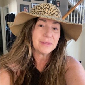 Meet your Posher, Nicol